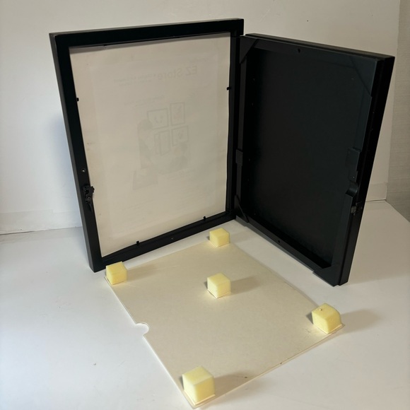 Original* Li'! Davinci Black Frame Cabinet stores & displays 50 artwork papers - Picture 7 of 10